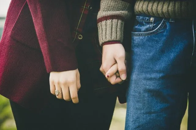 Problemy z erekcją u mężczyzn - przyczyny, leczenie i wsparcie partnerki